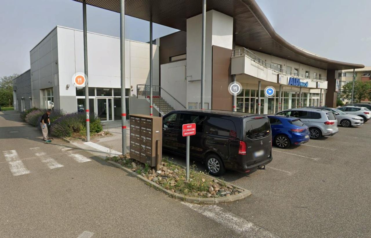 Commerce Colomiers 610m² Location commerce Colomiers Haute-Garonne OLCOM2424610 4